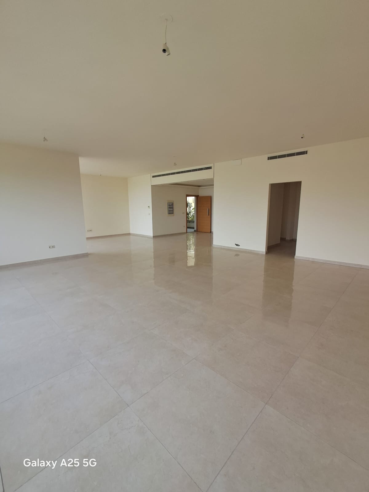 Beirut East Gate apartment for rent — apartment for rent in Baabda