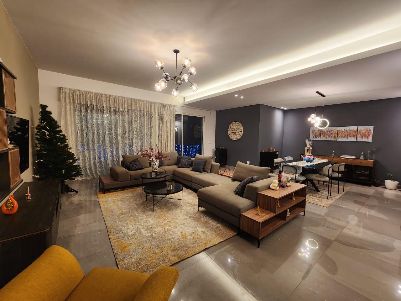 250sqm Apartment with Open Views for Sale in Baabda - 4BR