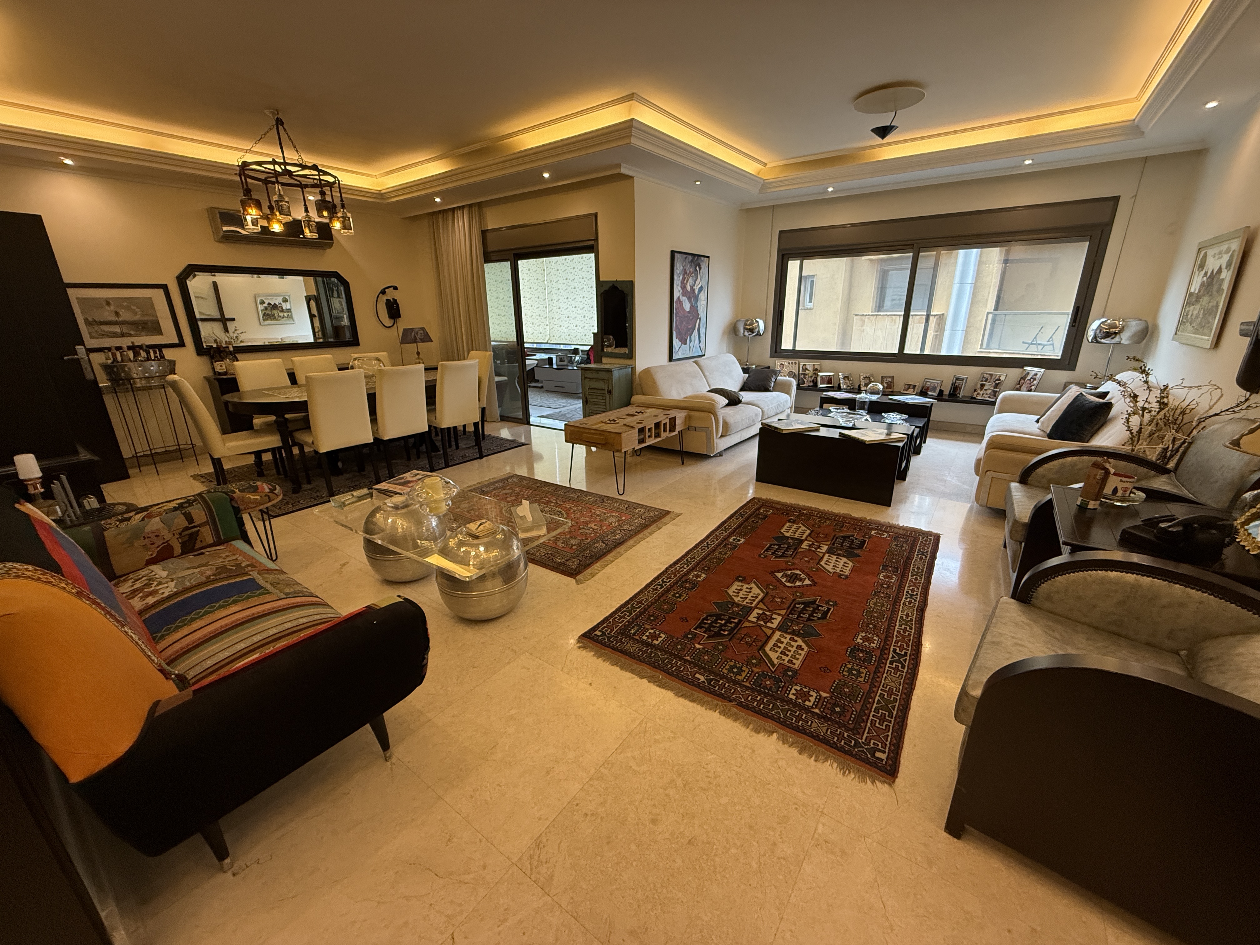 Spacious Modern Family Apartment – Louaizeh | شقة عائلية فسيحة للبيع – اللويزة