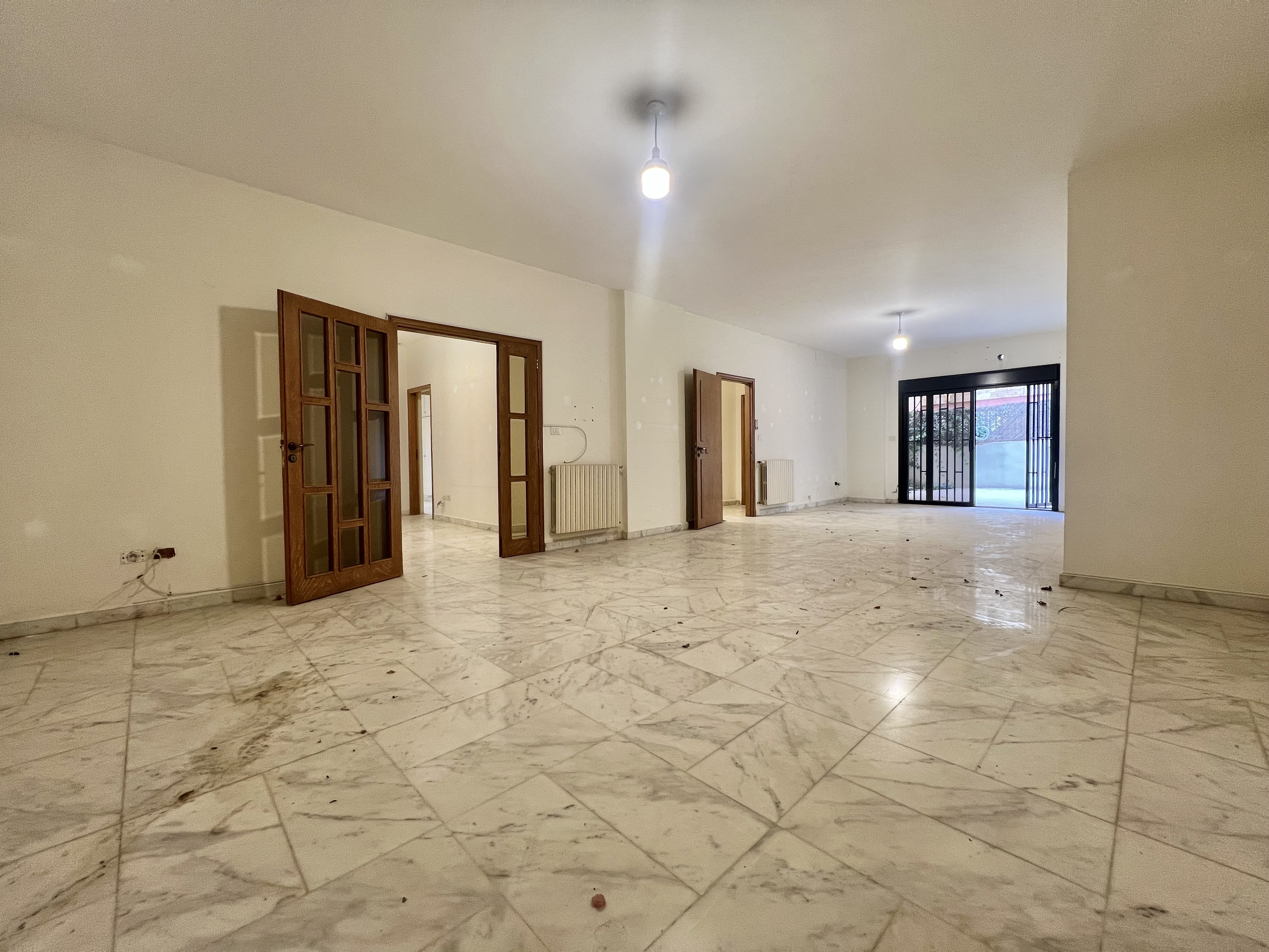 3 Bedroom Grand Residence with Terrace | شقة لقطة للبيع مع تراس