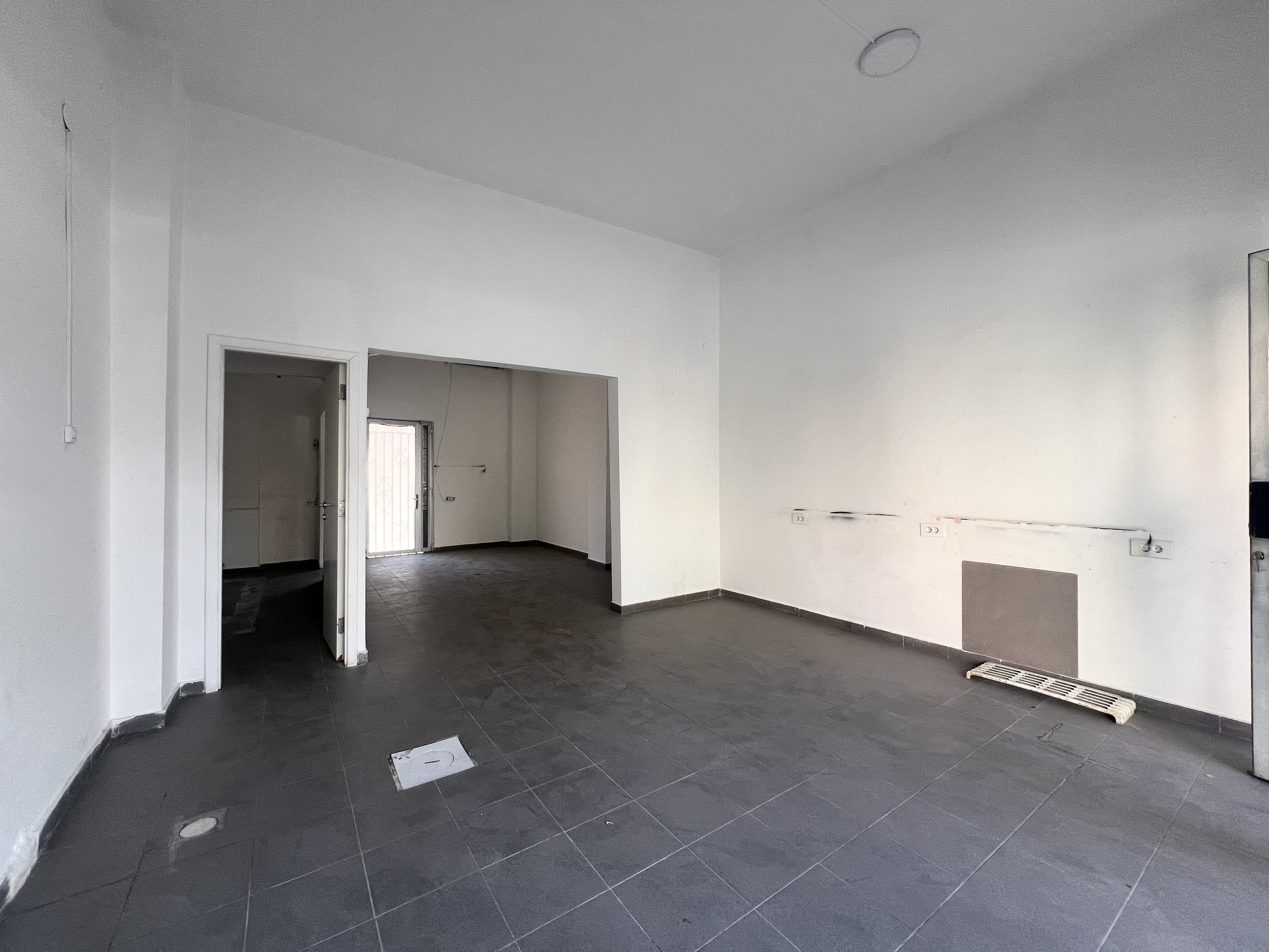 Prime Shop in Hazmieh: Catchy 50 sqm Commercial Space  – For Rent | محل تجاري مميز في الحازمية: مساحة لافتة ٥٠ م٢– للإيجار