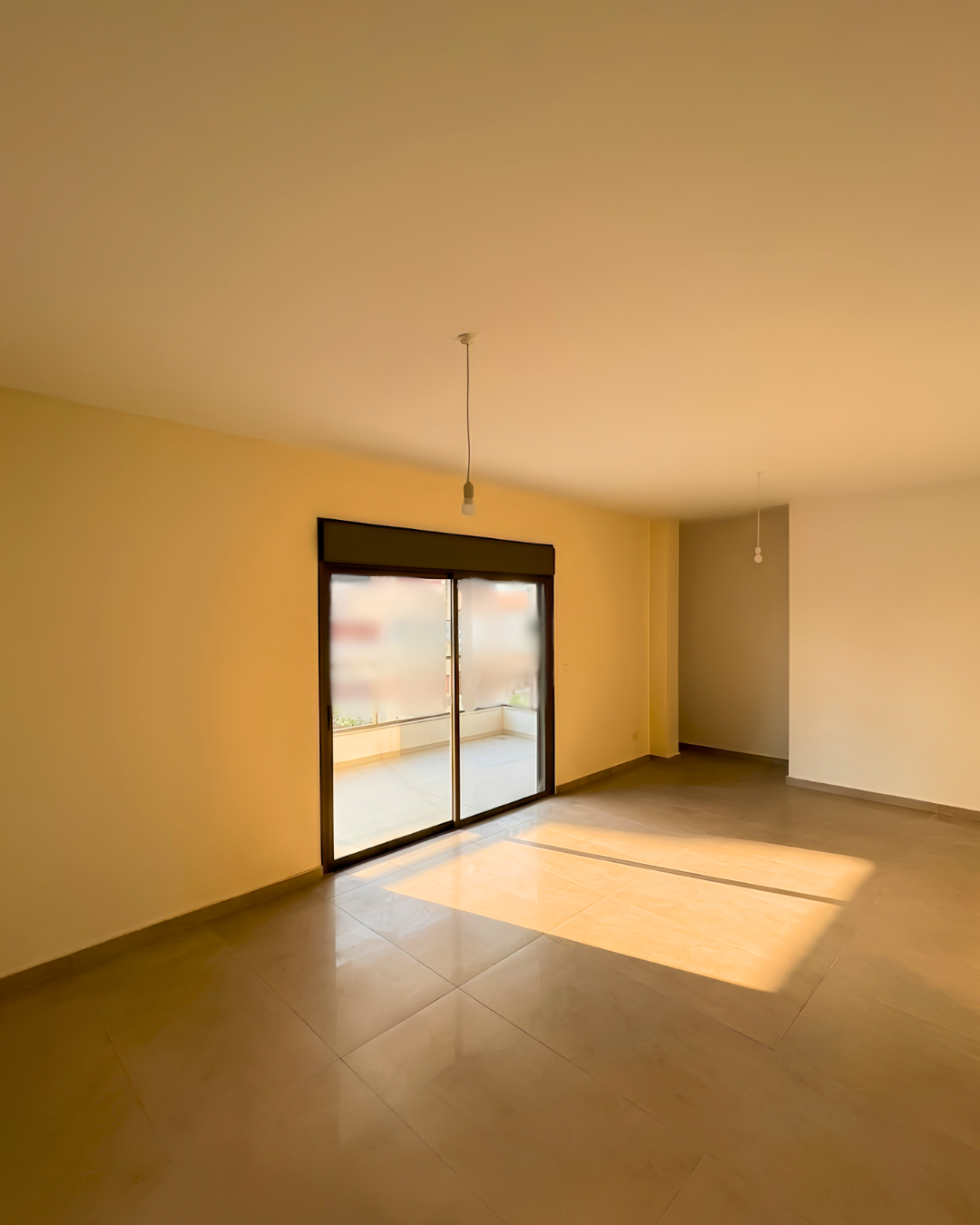 Ready-to-Move Apartment with Private Terrace – Naccache|شقة مودرن للبيع مع تراس خاص – النقاش