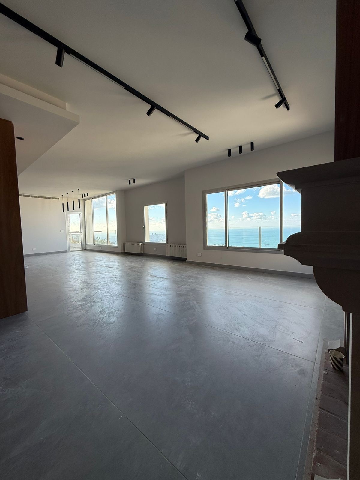  Modern Luxury with Panoramic Sea View – Biyada | شقة عصرية مع إطلالة بحرية – بياضة